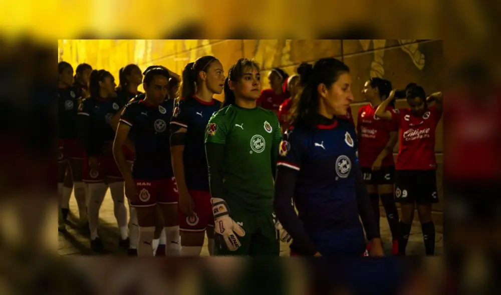 Al igual que el Chivas, otro clubes también demostraron su respaldo a la manifestación. (Foto: Récord) Al igual que el Chivas, otro clubes también demostraron su respaldo a la manifestación. (Foto: Récord)