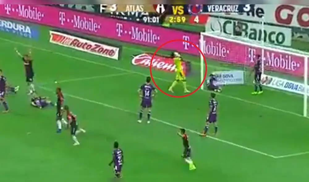 Pedro Gallese comete terrible 'blooper' que le costó el partido al Veracruz sobre el final [VIDEO]
