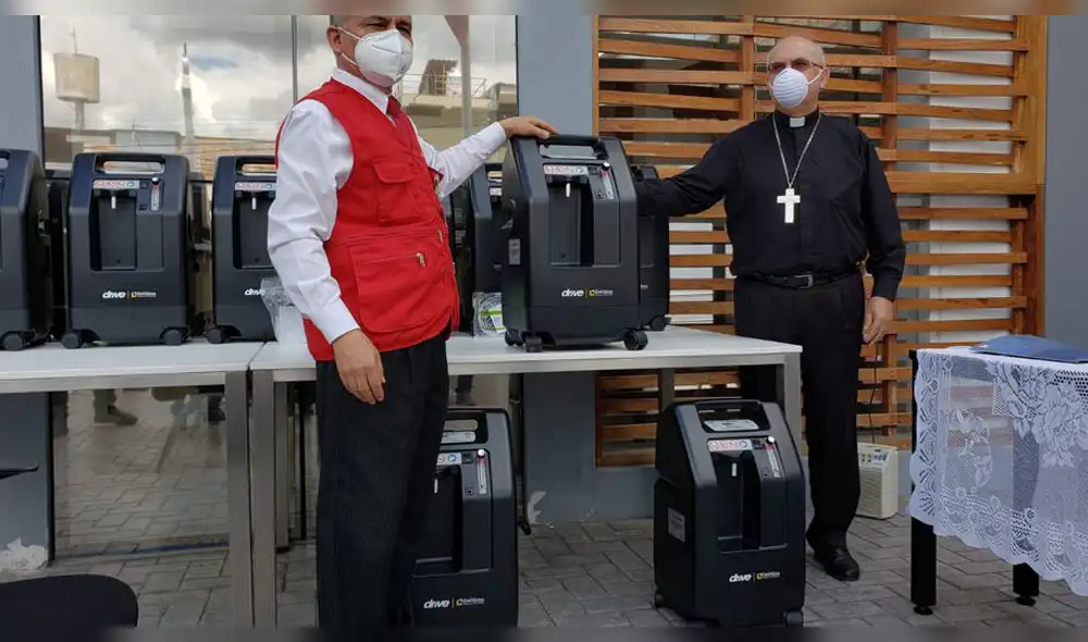 La Prelatura de Moyobamba recibió esta donación por parte de los servidores de la Contraloría,