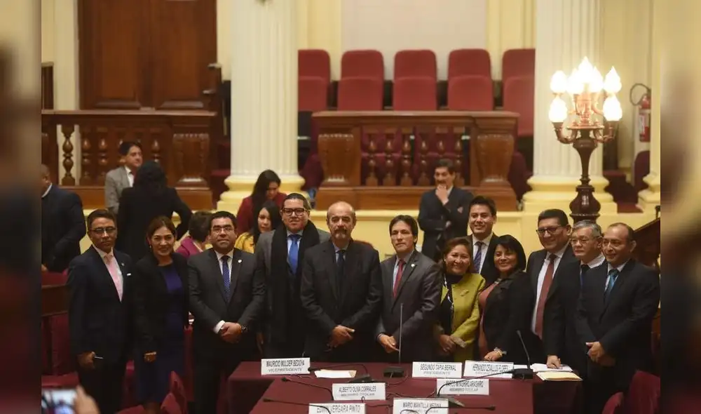 Así se instalaron las comisiones del Congreso para el periodo 2019-2020 [GALERÍA]