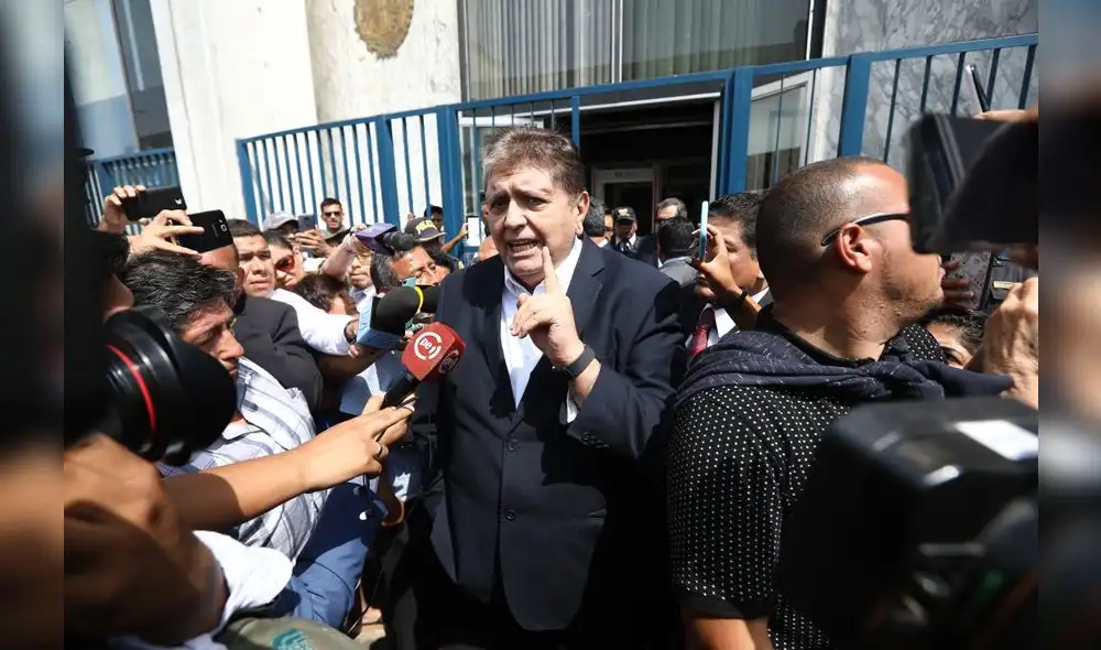 Correos confirman mentira de García sobre Odebrecht