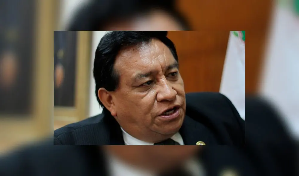 José Luna se aparta temporalmente de Podemos Perú