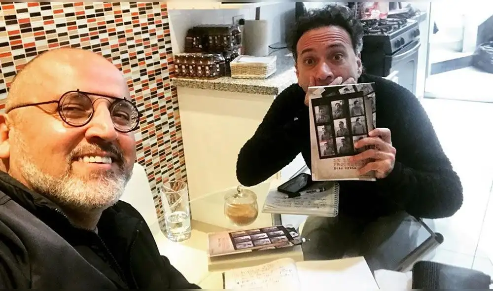 Las personalidades de televisión asistieron a la sala Blanca Varela para presentar sus más recientes libros