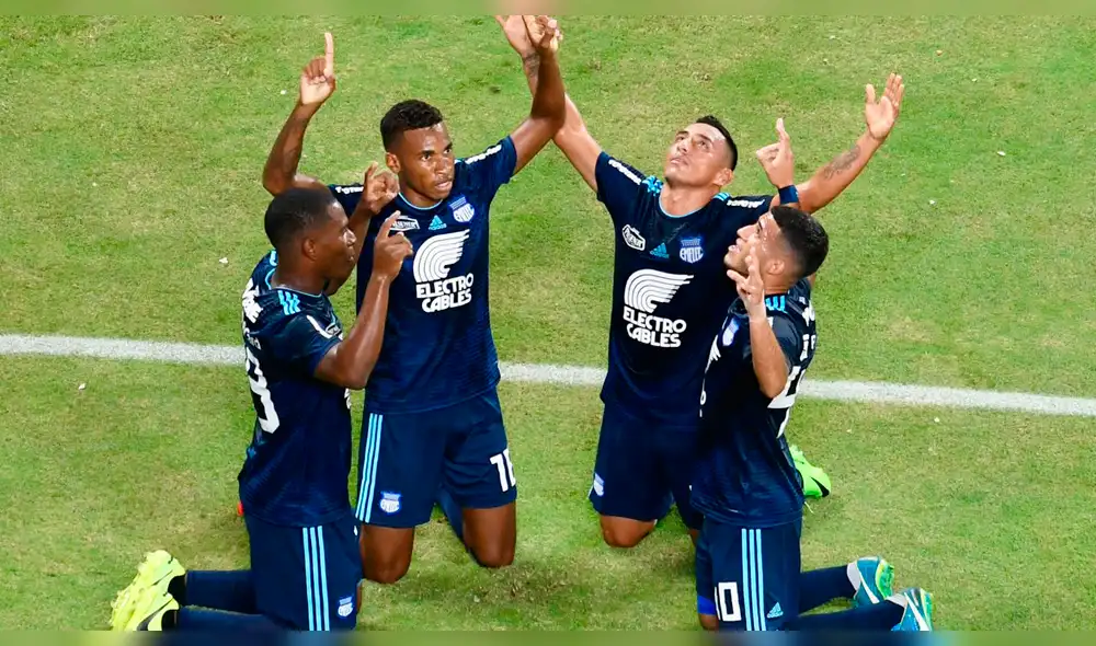 Emelec goleó 4-1 a Guayaquil por la Copa Banco del Pacífico