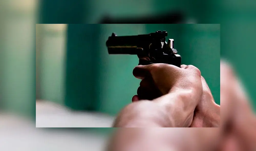 El menor fue detenido en el lugar del crimen.