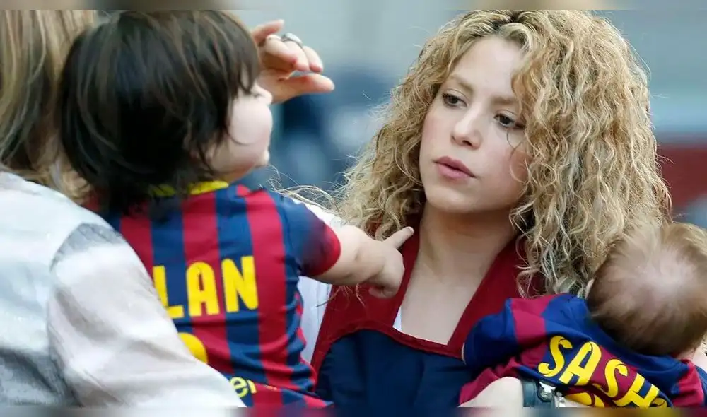 Shakira es criticada por cibernautas tras mostrar su desaliñada apariencia mientras entrenaba Shakira es criticada por cibernautas tras mostrar su desaliñada apariencia mientras entrenaba