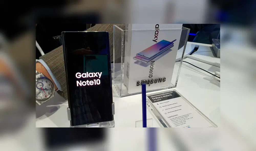 El Samsung Galaxy Note 10 tiene una pantalla de 6.3 pulgadas con resolución FullHD+. Foto: Juan José López.