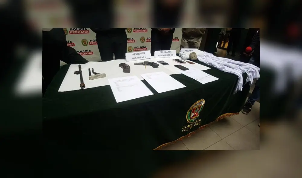 Acciones de inteligencia pudo dar el paradero de estos presuntos delincuentes que mostraron actitud desafiante en su traslado. (Foto: PNP)