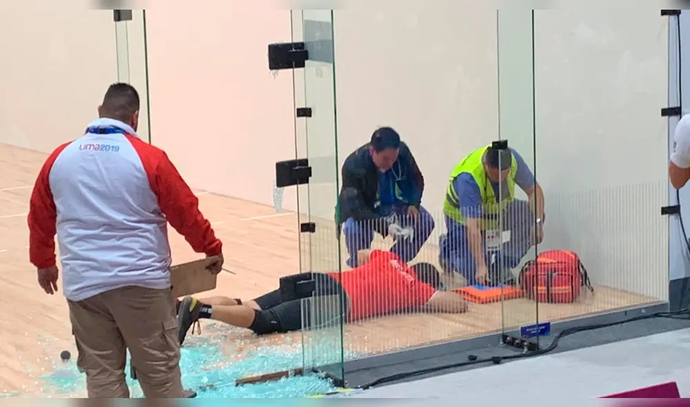 Juegos Panamericanos: el mexicano Álvaro Beltrán impactó con los cristal en la final de ráquetbol. Foto: Captura de video. Juegos Panamericanos: el mexicano Álvaro Beltrán impactó con los cristal en la final de ráquetbol. Foto: Captura de video.