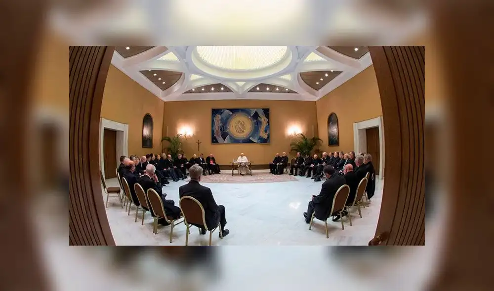 34 obispos chilenos presentan renuncia por escándalos de abuso a menores 34 obispos chilenos presentan renuncia por escándalos de abuso a menores
