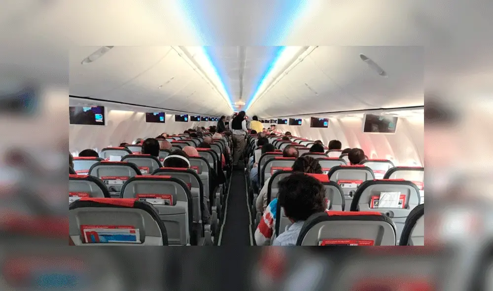 Piloto de avión confiesa por WhatsApp su deseo de suicidarse y lo suspenden