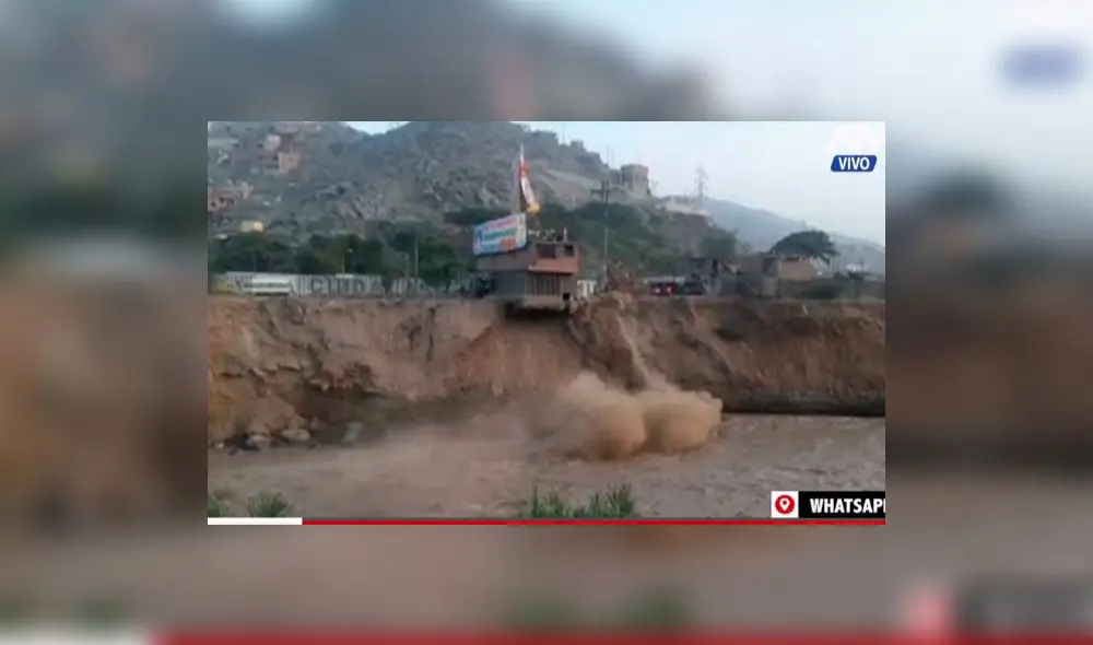 Crecida del río Rímac deja al borde del colapso a una vivienda | VIDEO