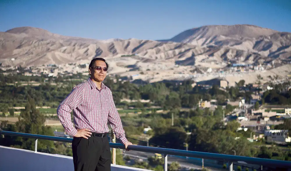 Segundo caso de presuntos sobornos está relacionado con buena pro de obra pública del exgobernador Martín Vizcarra,
en 2013. Foto: La República Segundo caso de presuntos sobornos está relacionado con buena pro de obra pública del exgobernador Martín Vizcarra,
en 2013. Foto: La República