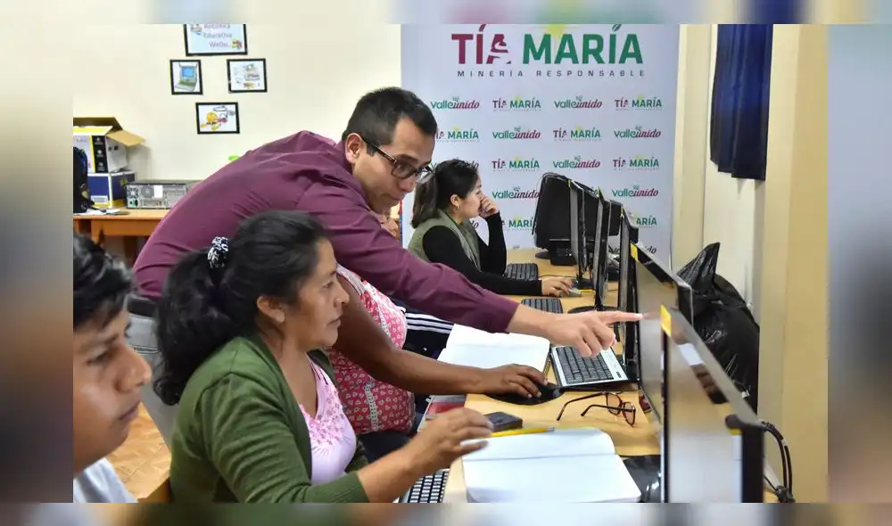 Arequipa: Población y empresa impulsan desarrollo de jóvenes en Deán Valdivia Arequipa: Población y empresa impulsan desarrollo de jóvenes en Deán Valdivia