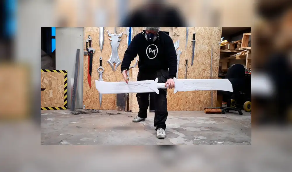 YouTube: Joven recrea la espada que usó Thanos en 'Avengers: Endgame' y su parecido soprende a miles [VIDEO]