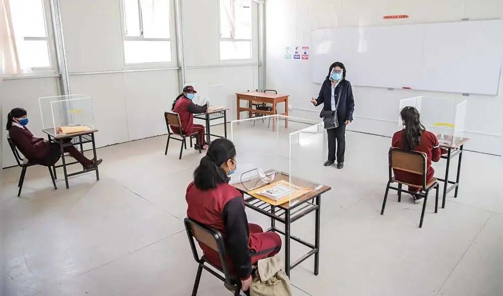 El miércoles se reanudaron las clases en la zona de Yanaquihua (Condesuyos, Arequipa). Foto: GORE Arequipa.