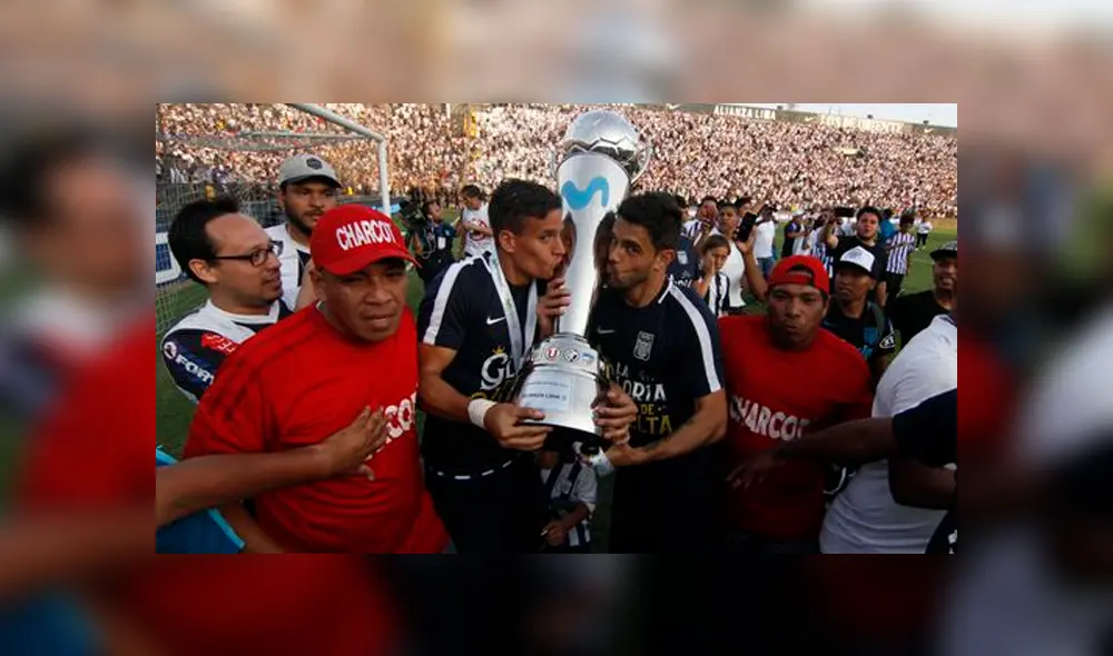 Alianza besó la Copa y gritó campeón en 2017. Alianza besó la Copa y gritó campeón en 2017.