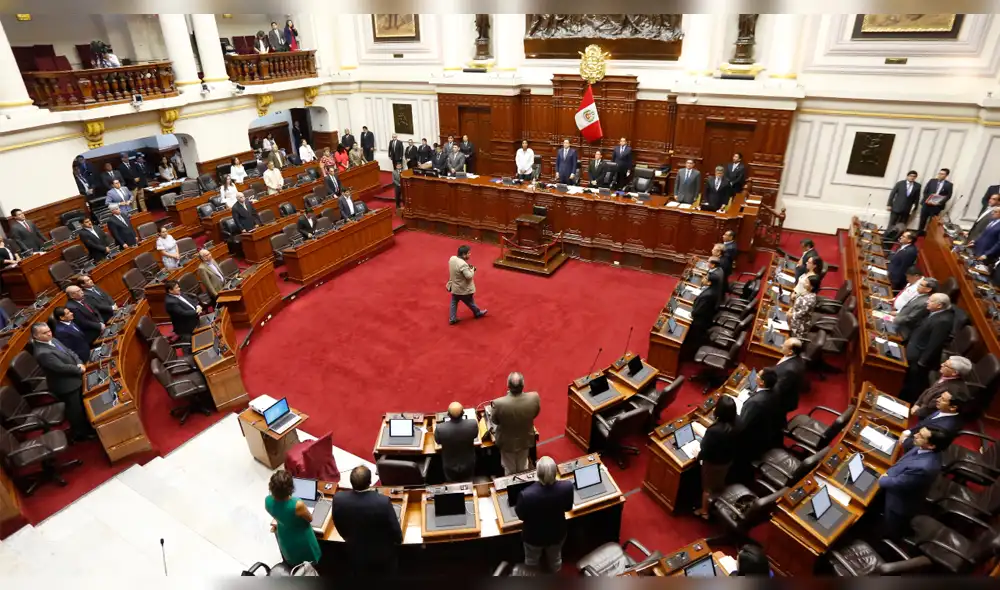 Piden seguridad para periodista que denunció acoso de congresista Piden seguridad para periodista que denunció acoso de congresista