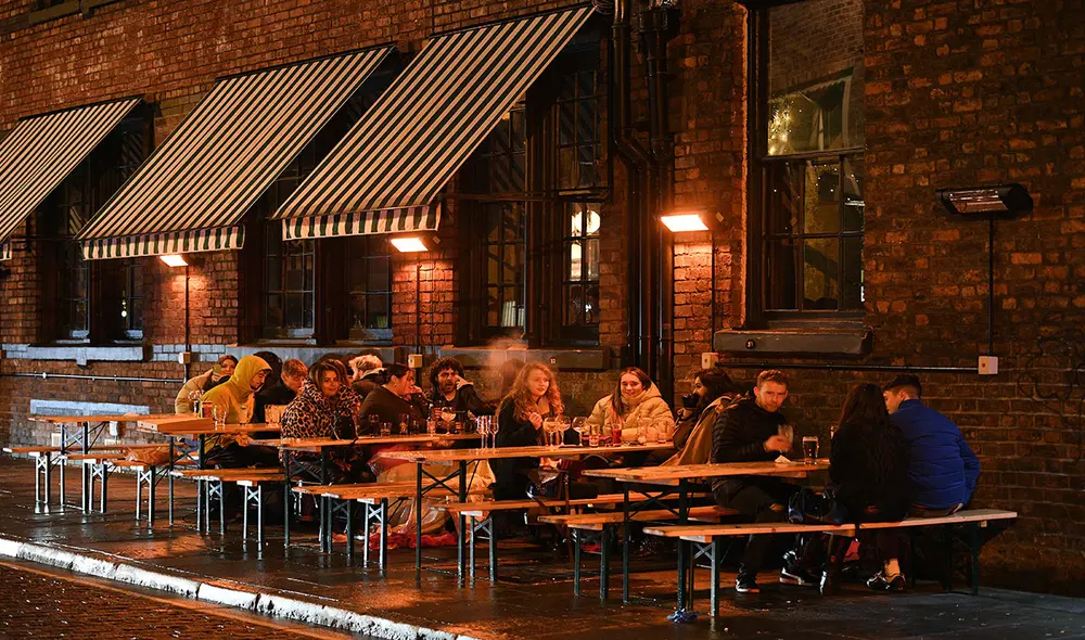 En Reino Unido temen de los efectos del coronavirus tras las Navidades. Foto: AFP En Reino Unido temen de los efectos del coronavirus tras las Navidades. Foto: AFP