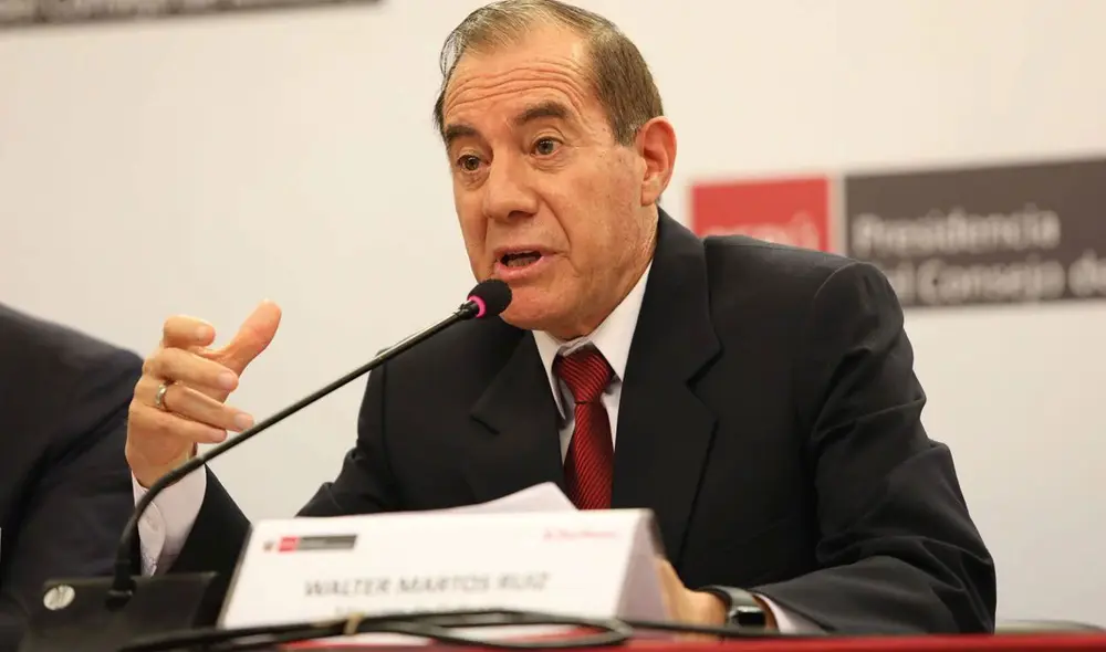 Martos explicó que se creará una situación de ingobernabilidad en el país si se intenta vacar al presidente cada vez que haya un denuncia. Foto: PCM