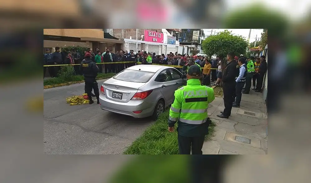 Ladrones pretendían escapar a bordo de un auto robado.