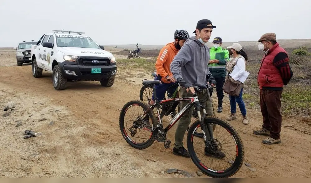 Los ciclistas fueron retirados de la zona intangible de los restos arqueológicos.