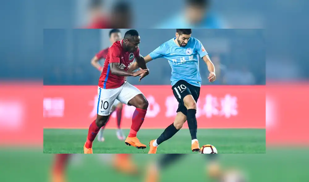 Yannick Carrasco vuelve luego de dos años tras jugar en la Super Liga China. Yannick Carrasco vuelve luego de dos años tras jugar en la Super Liga China.