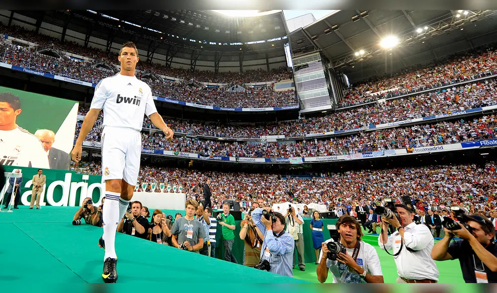 Cristiano Ronaldo: se cumple 11 años de la presentación del portugués en el Santiago Bernabéu. Foto: AFP Cristiano Ronaldo: se cumple 11 años de la presentación del portugués en el Santiago Bernabéu. Foto: AFP