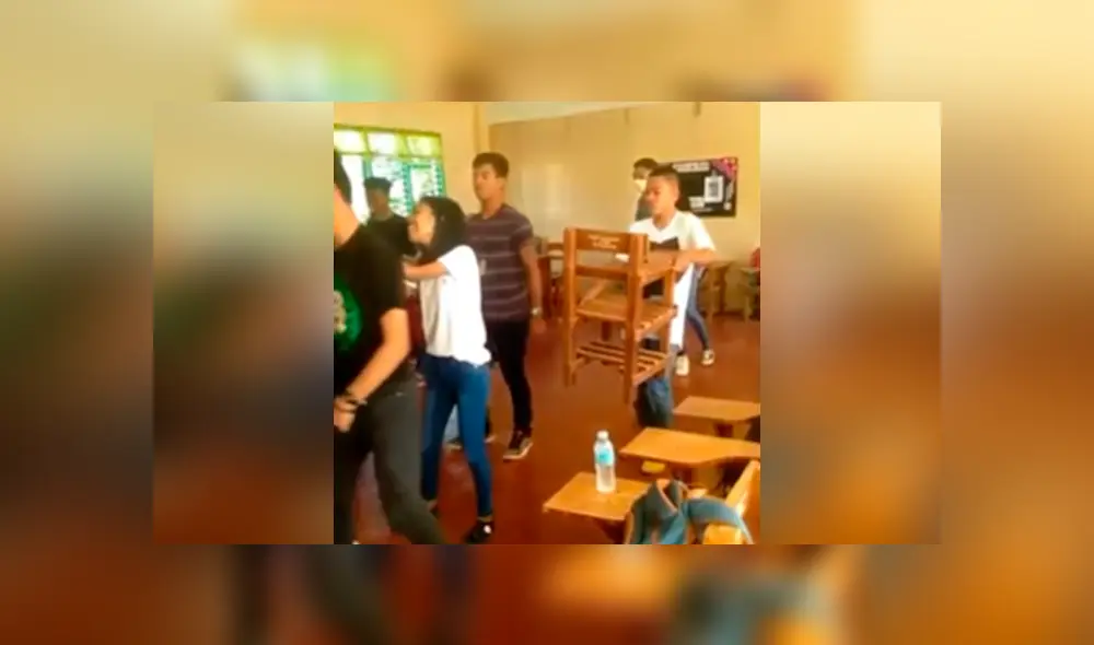 Desliza hacia la izquierda para ver más fotos del joven que se ha ganado el aplauso de todos. (Foto: captura)