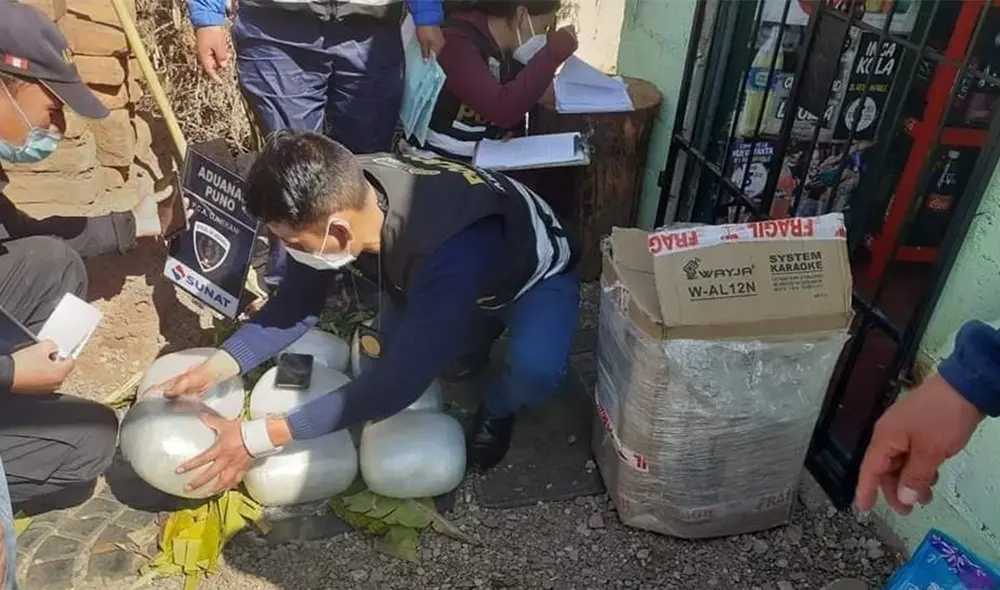 Personal de Aduanas revisó el vehículo y halló la sustancia. Foto: PNP