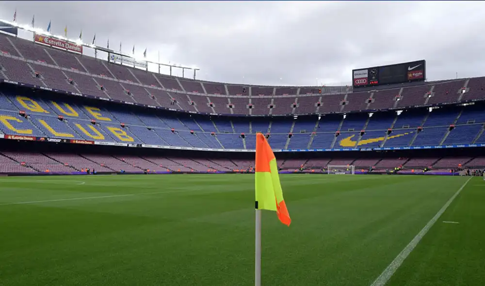 Una de las propuestas para retomar el fútbol después de la pandemia es jugar sin público los partidos sucesivos. Foto: AFP.