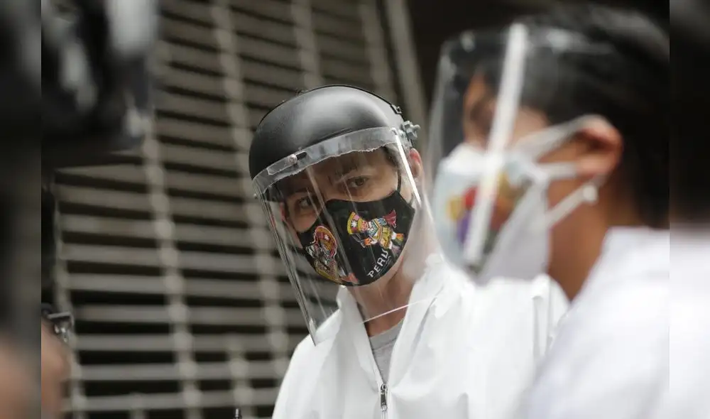 Mark Vito presenta más de 6.000 documentos por el caso Fuerza Popular. Foto: Antonio Melgarejo/La República. Mark Vito presenta más de 6.000 documentos por el caso Fuerza Popular. Foto: Antonio Melgarejo/La República.