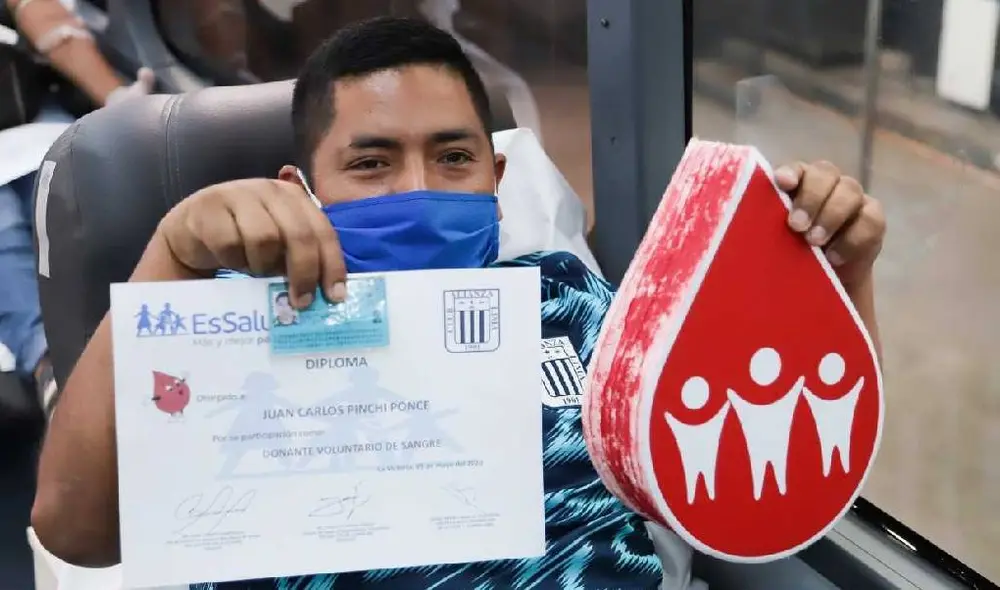 Hinchas de Alianza Lima se acercaron al estadio Matute para donar sangre. Foto: Prensa Alianza Lima Hinchas de Alianza Lima se acercaron al estadio Matute para donar sangre. Foto: Prensa Alianza Lima