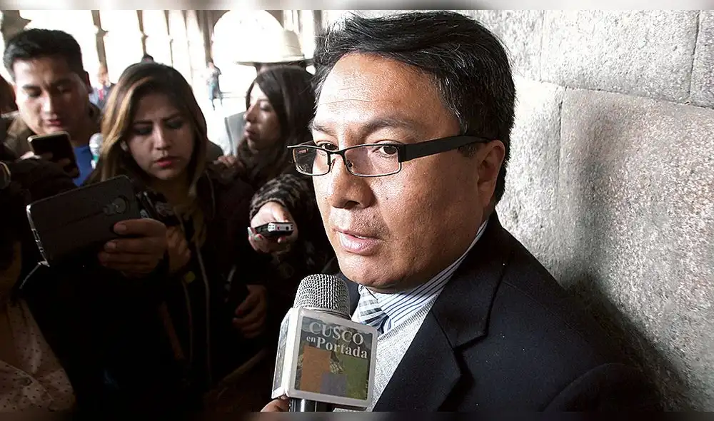 hugo sierra. Anunció que pagos indebidos se investigan.