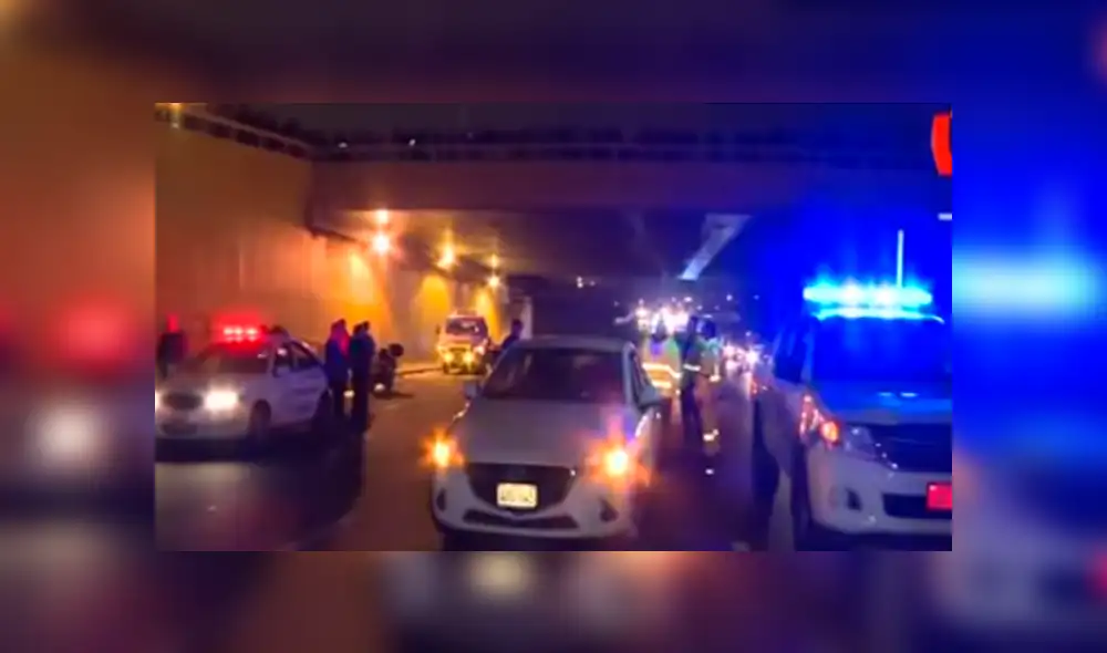 Surco: murió arrollado por cuatro autos tras no usar puente peatonal [VIDEO]