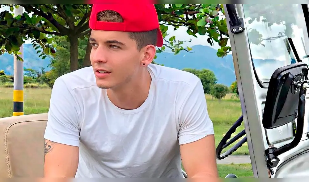 Papá de Legarda dedica emotiva despedida durante velorio [VIDEO]