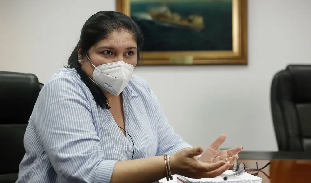 Esparch asumió el cargo de ministra de Defensa el último 18 de noviembre. Foto: Antonio Melgarejo/La República