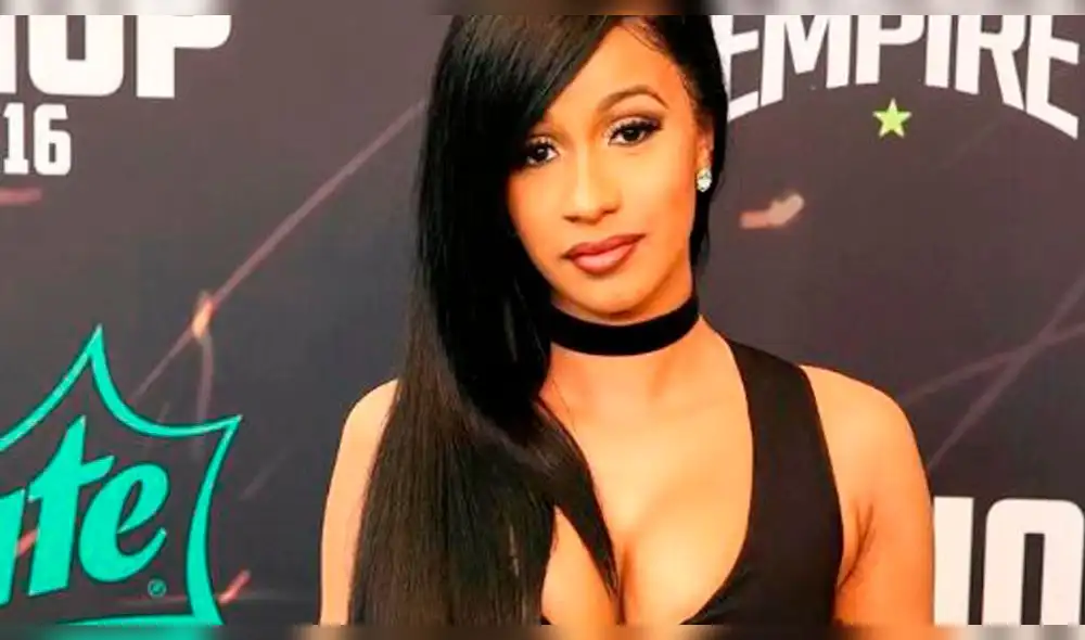 En Instagram, Cardi B se desnudó a casi dos meses de haber dado a luz [FOTO]