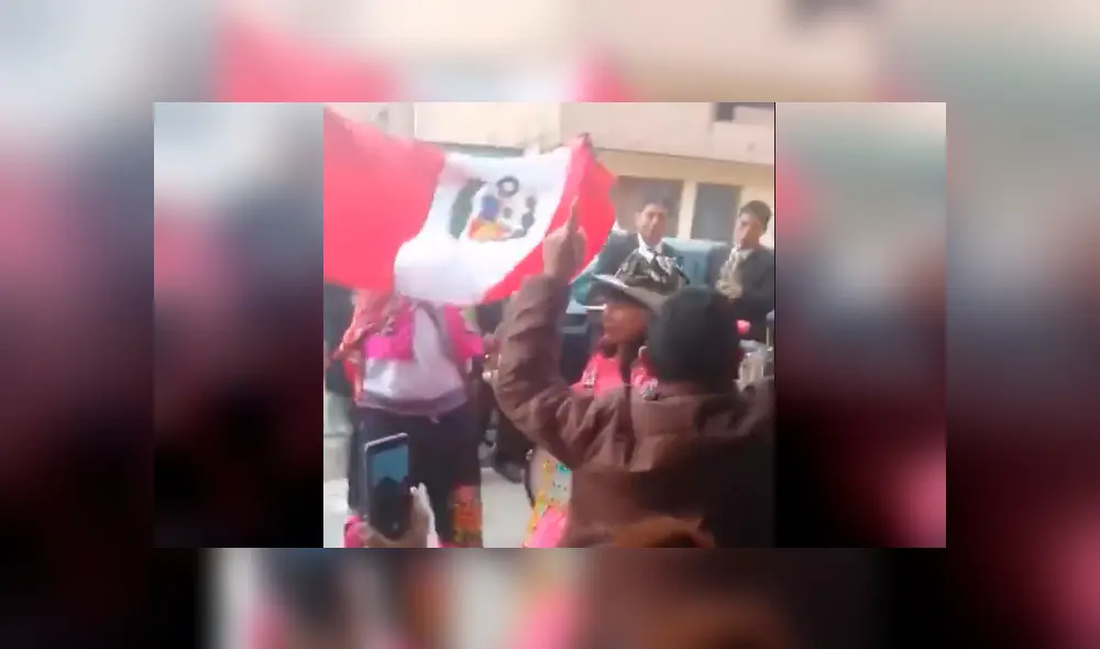 Banda peruana usa cábala para que Perú derrote a Brasil en la Copa América 2019.