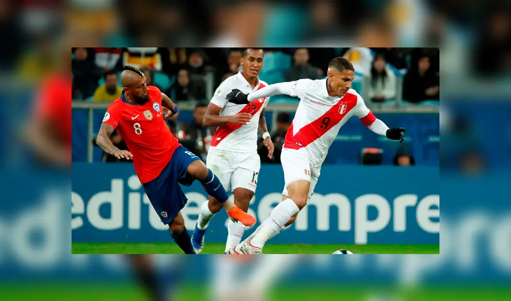 Paolo Guerrero: narrador argentino elogio al 9 peruano tras el 3-0 a Chile. Foto: EFE