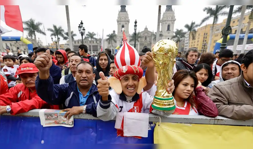 Perú vs. Dinamarca: en estos distritos podrás ver el partido en pantalla gigante y con shows Perú vs. Dinamarca: en estos distritos podrás ver el partido en pantalla gigante y con shows