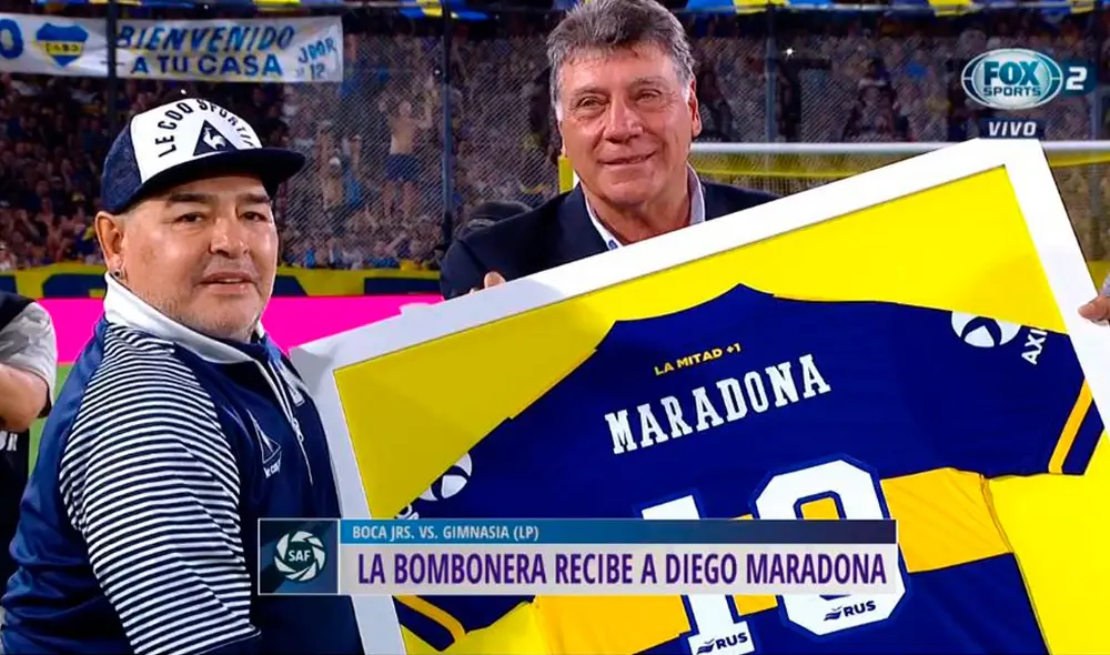 Diego Maradona pisó La Bombonera minutos antes de que empiece el partido. Foto: Captura Diego Maradona pisó La Bombonera minutos antes de que empiece el partido. Foto: Captura