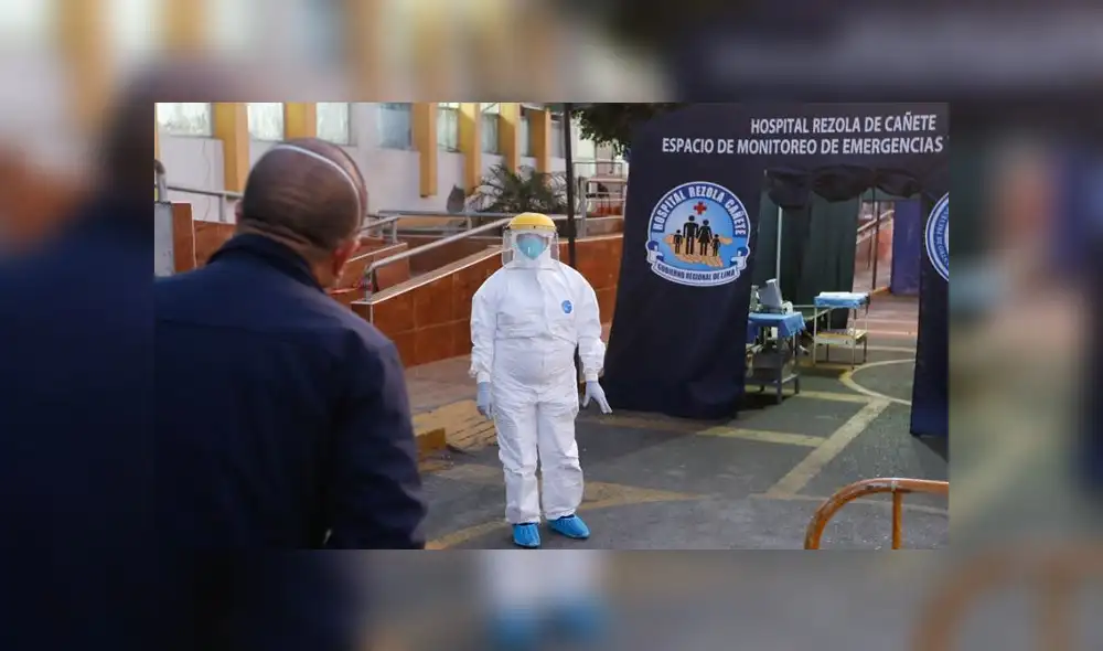 Durante su visita, el Ministro Zamora reconoció la necesidad de empezar a operar el Hospital Regional de Cañete. (Foto: Minsa)