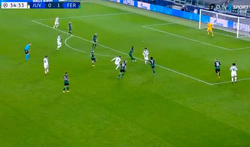 Cristiano Ronaldo anotó el empate provisional de la Juventus ante el Ferencváros por Champions League. Foto: captura.