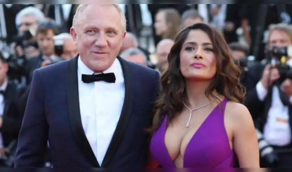 Salma Hayek seduce a fans con ajustado traje de látex a sus 52 años [VIDEO]