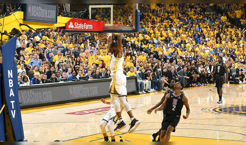 Warriors vencieron 121-104 a los Clippers por los Playoffs de la NBA [VIDEO]