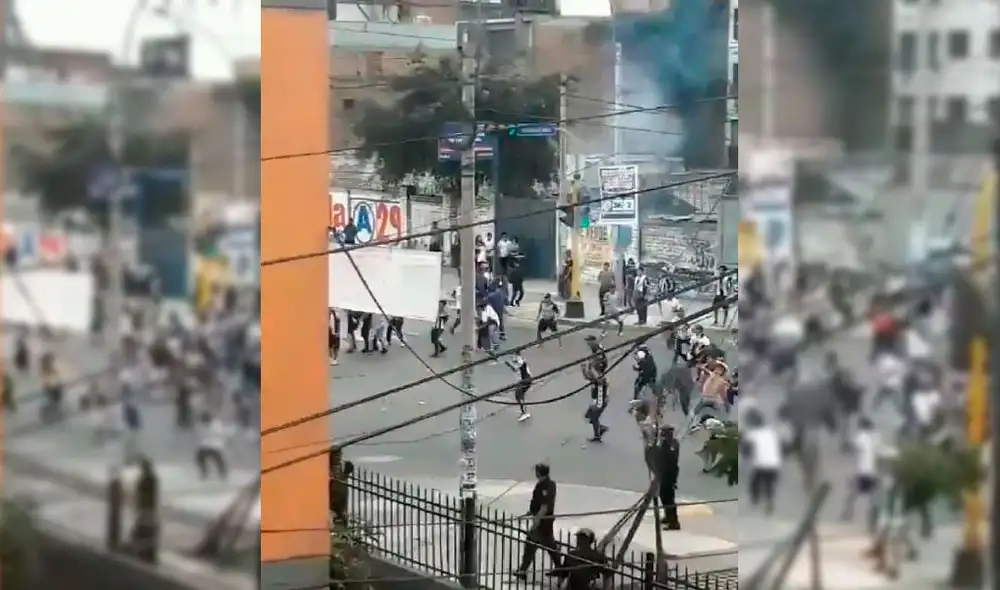 Barristas de Alianza Lima se enfrentan afuera del Alejandro Villanueva. Foto: Captura