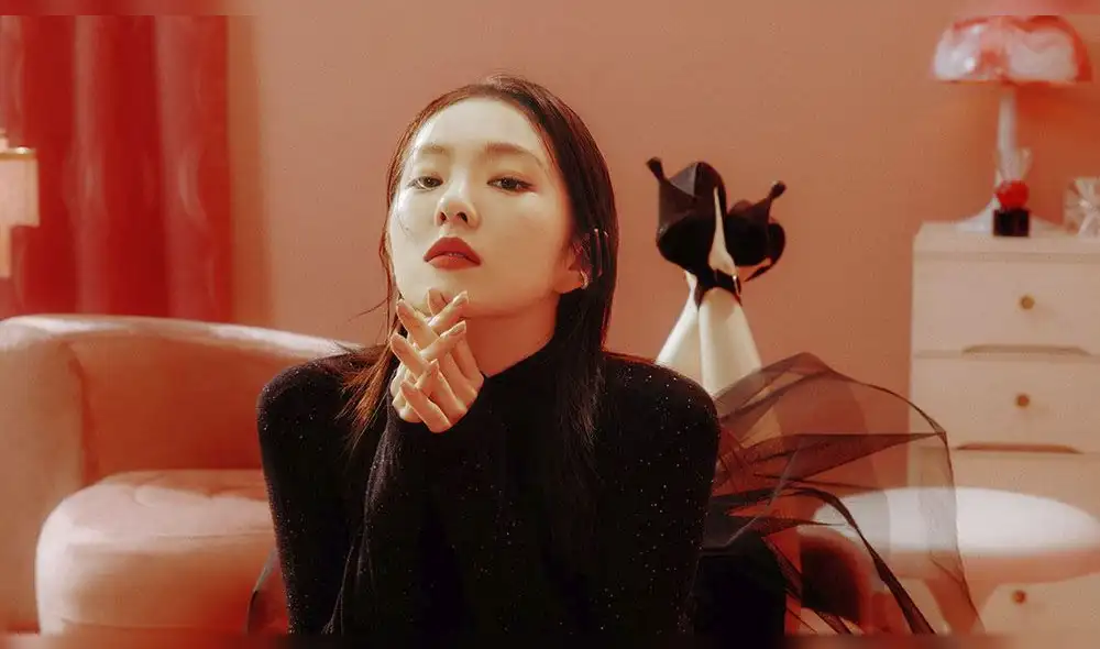 Irene en foto conceptual para "Monster". Foto: SM Entertainment.