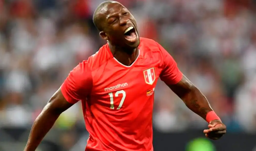 Luis Advíncula reconoció que el accidente que tuvo en el 2013 en Alemania se produjo debido a que no fue puntual para llegar a un entrenamiento.