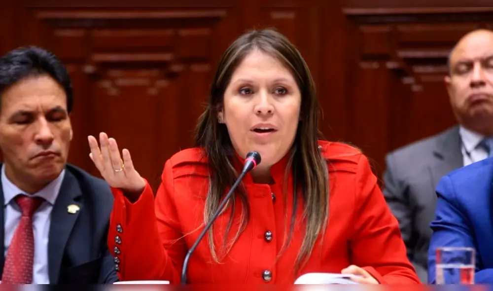 Los 18 congresistas que rechazaron acusación criminal y blindaron a César Hinostroza